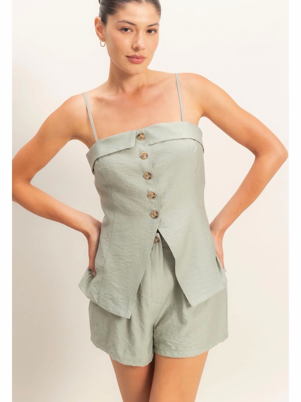 NEW Double Zero Sage Green Button Front Top & Shorts Set – Small